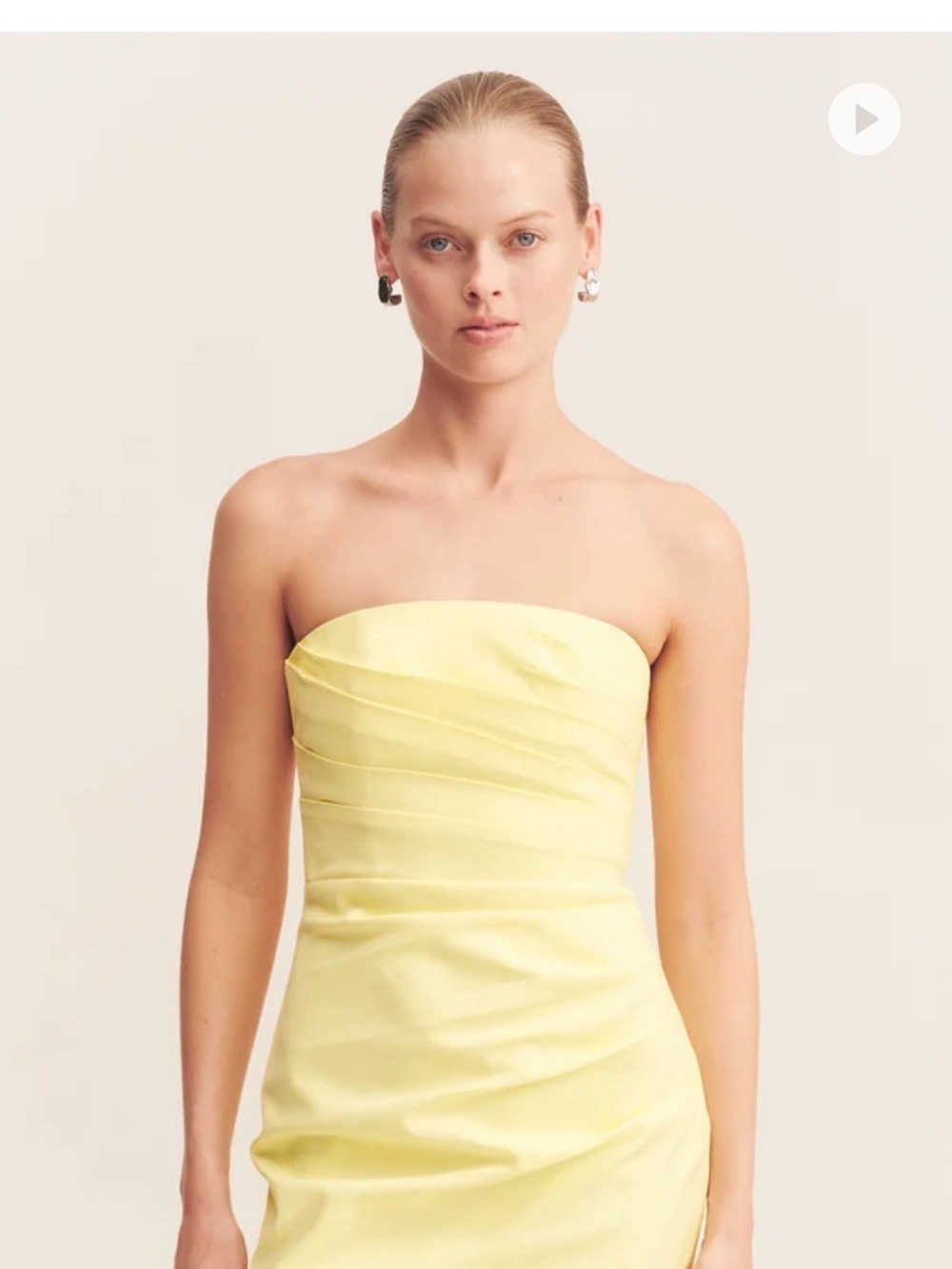 Shona Joy Strapless Ruched Sheath Dress in Lemonade